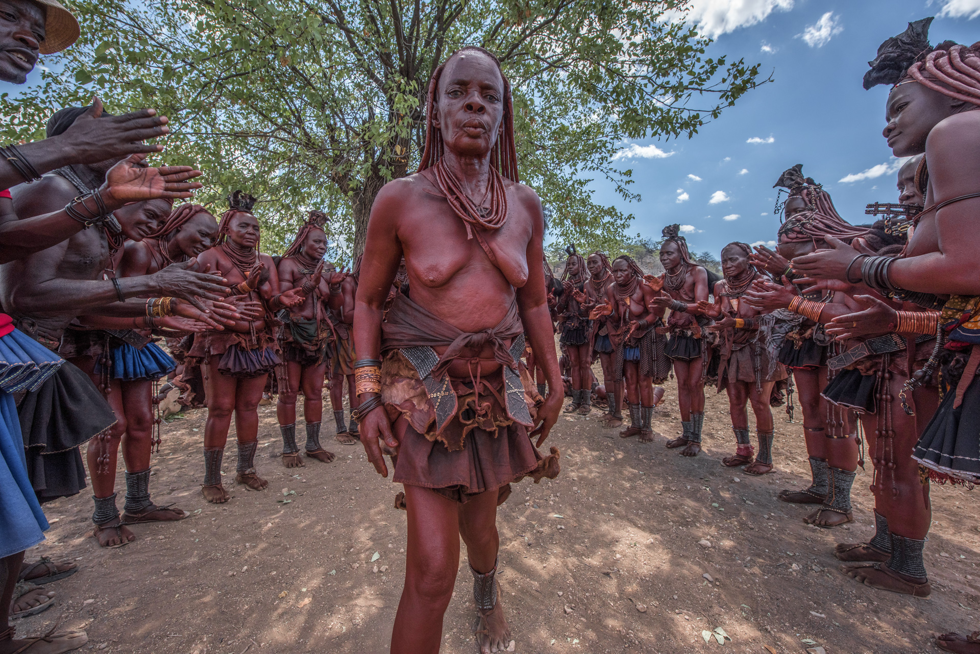 Ritratto donna Himba Tribù Namibia