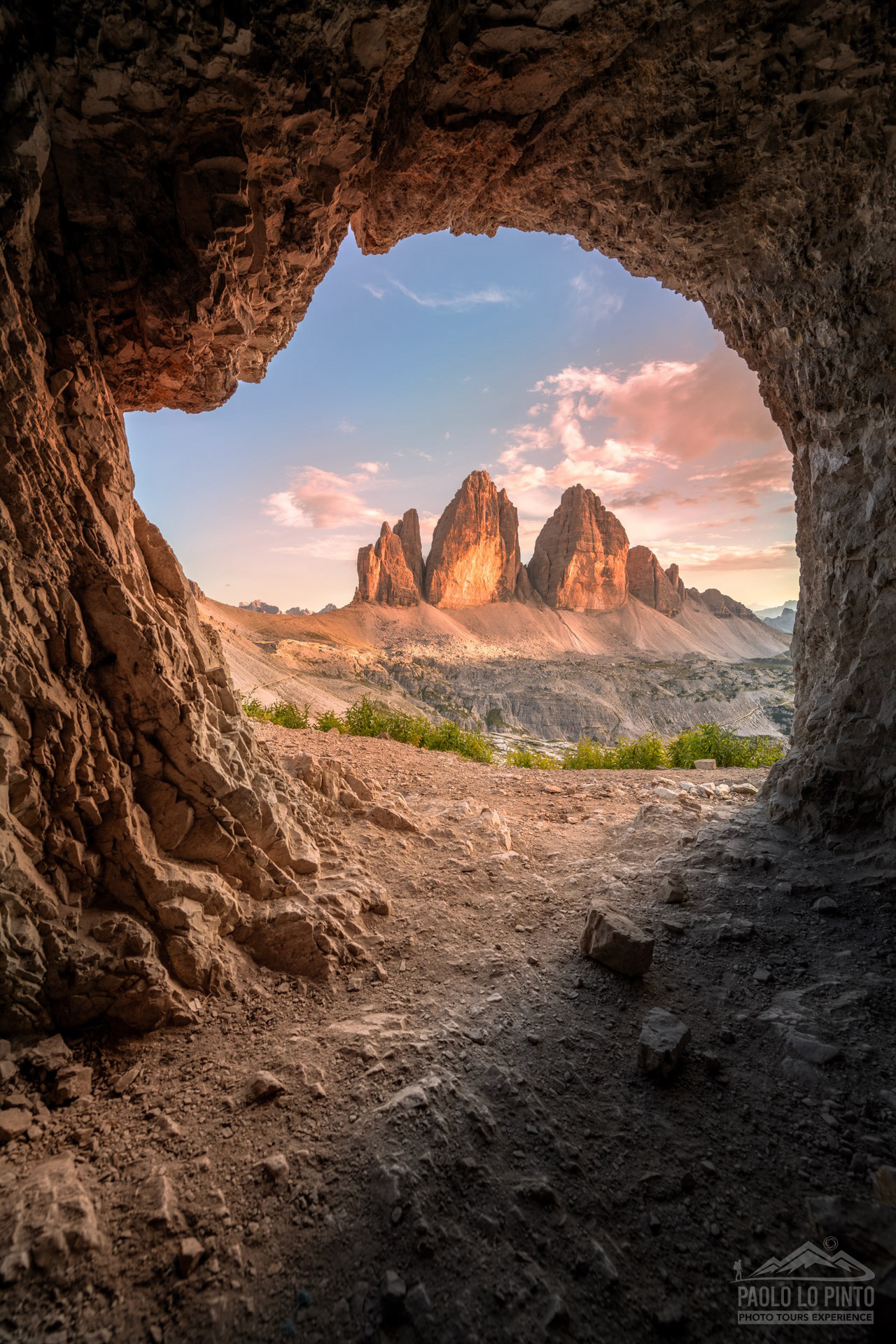 tramonto-tre-cime-lavaredo workshop fotografico nelle dolomiti tramonto dalla grotta sulle tre cime di lavaredo