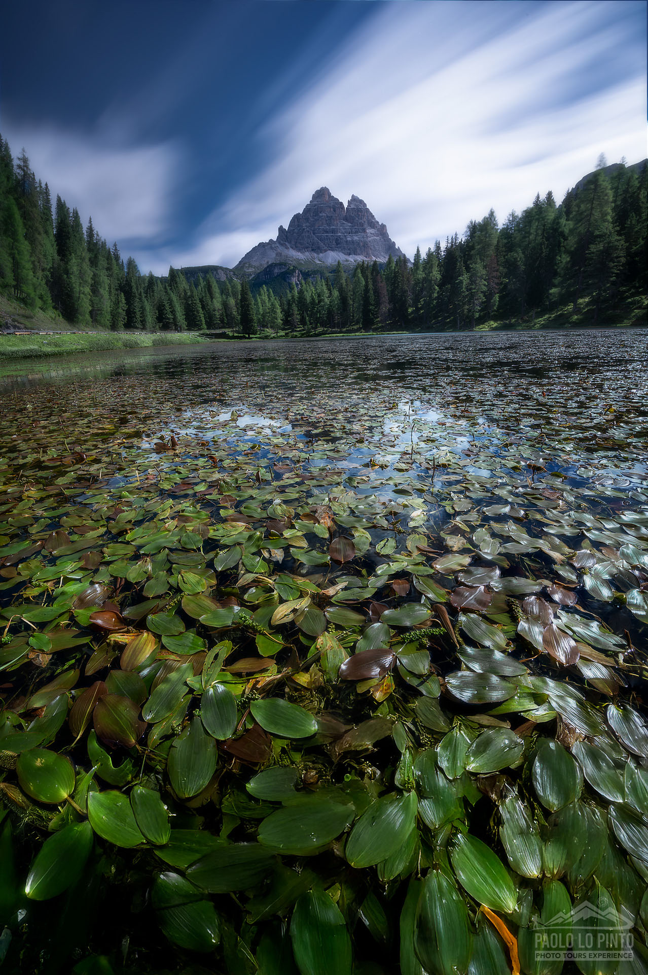 workshop-fotografico-dolomiti-lago workshop fotografico nelle dolomiti nuvole in movimento lunga esposizione